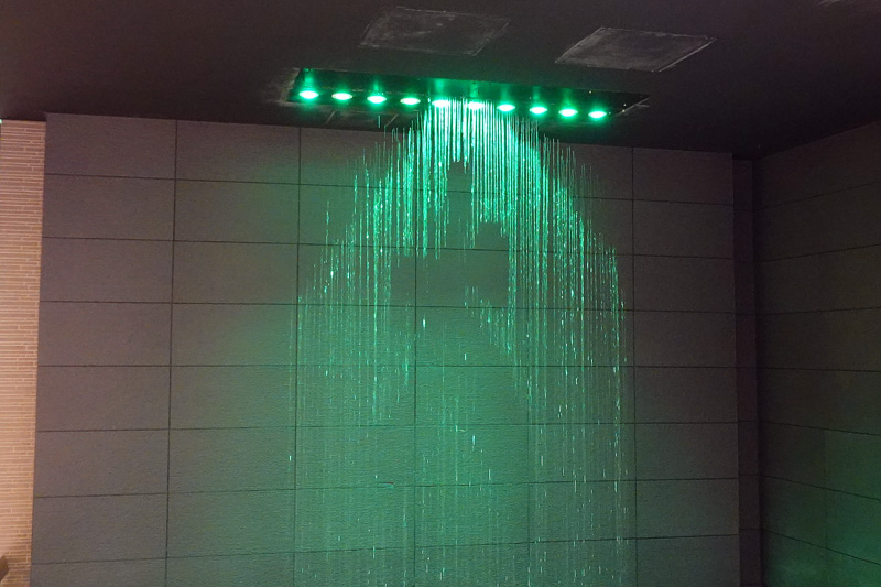 近鉄名店街 みやこみち　みやこの滝