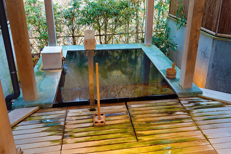 塩の湯温泉 蓮月