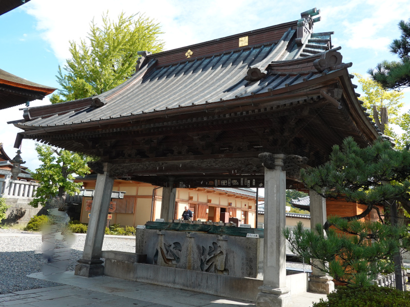 長野　善光寺　手水舎