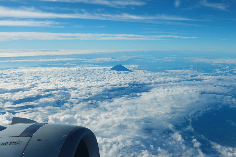 富士山 NH381便