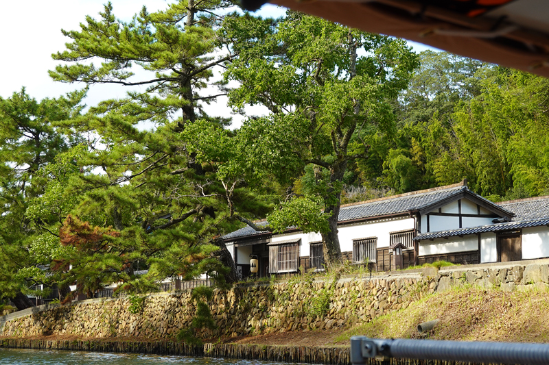 ぐるっと松江堀川めぐり（堀川遊覧船）　武家屋敷