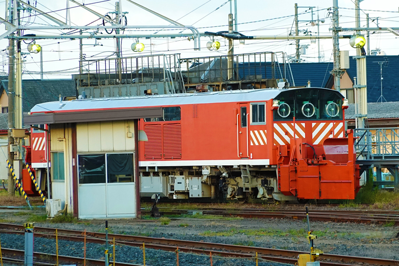 キヤ143形気動車