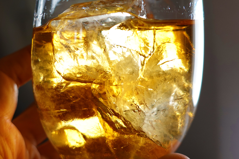 JAL941 グアム便　ビジネスクラス　山崎