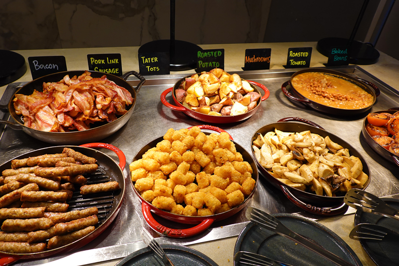 クラウンプラザリゾートグアム、ザ・テラスの朝食ブッフェ