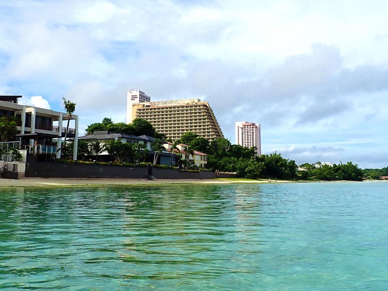 休業中のパシフィックスター・ホテルの外観（2025年時点）